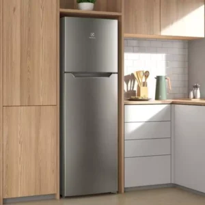 Refrigerador Electrolux modelo ERT28F2P4AS 7