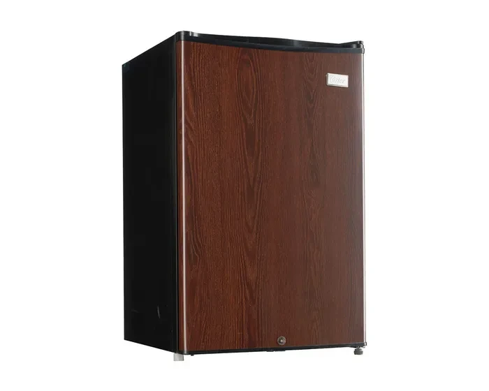 FRIGOBAR OSTER MODELO OSPMB91WF 1