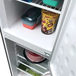 Refrigeradora Electrolux ERT18G2HNB 138 litros negra 5